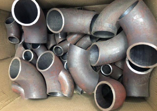 Бесшовный отвод 90 ̊ 426х20 TS4