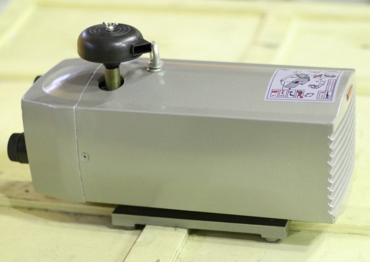 Вакуумный насос Erstevak PVP25