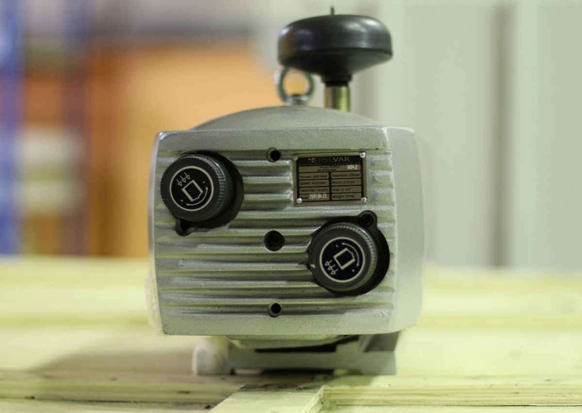 Вакуумный насос Erstevak PVP25