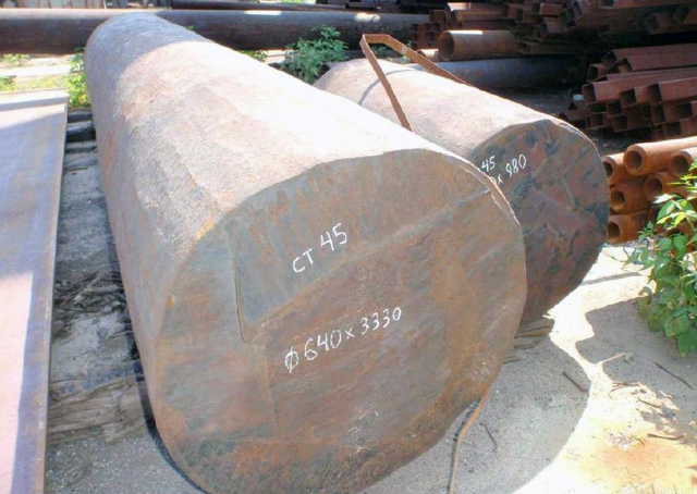 Стальная поковка круглая 150 мм ст20